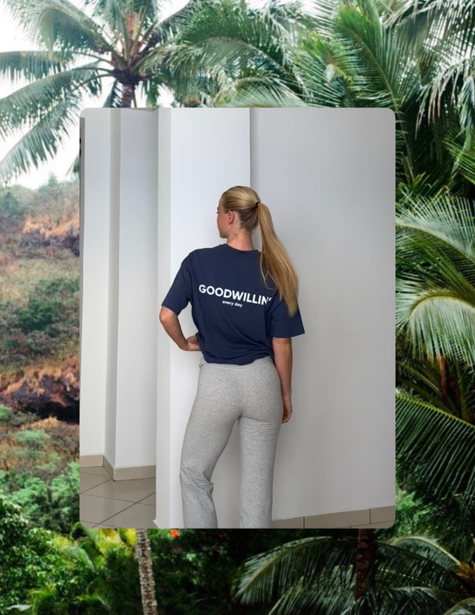 GOODWILLIN T-SHIRT